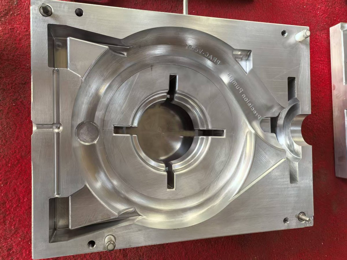 CNC-machined aluminium slurry pump casing mould